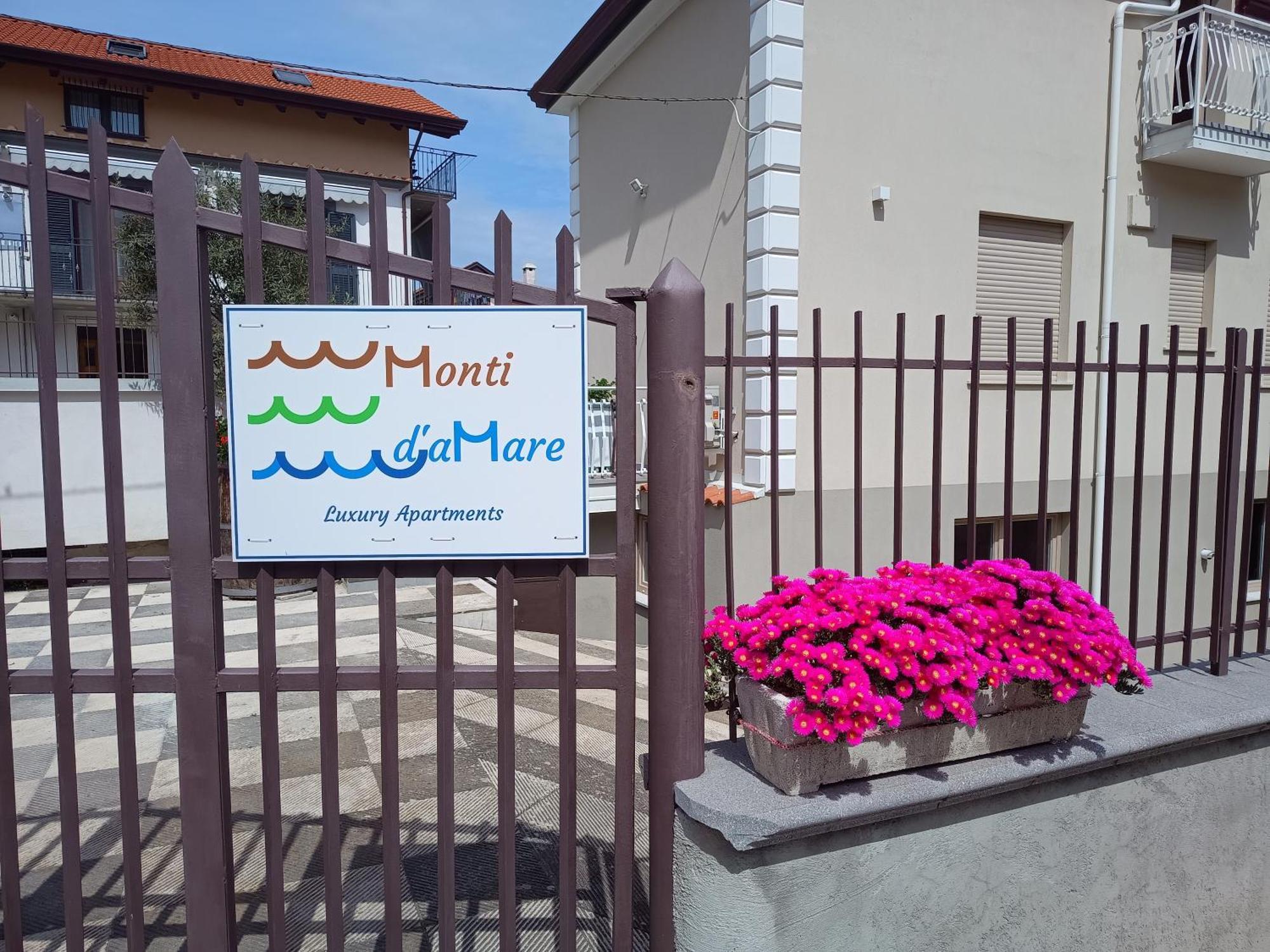 Monti D'Amare Apartment Agerola Bagian luar foto